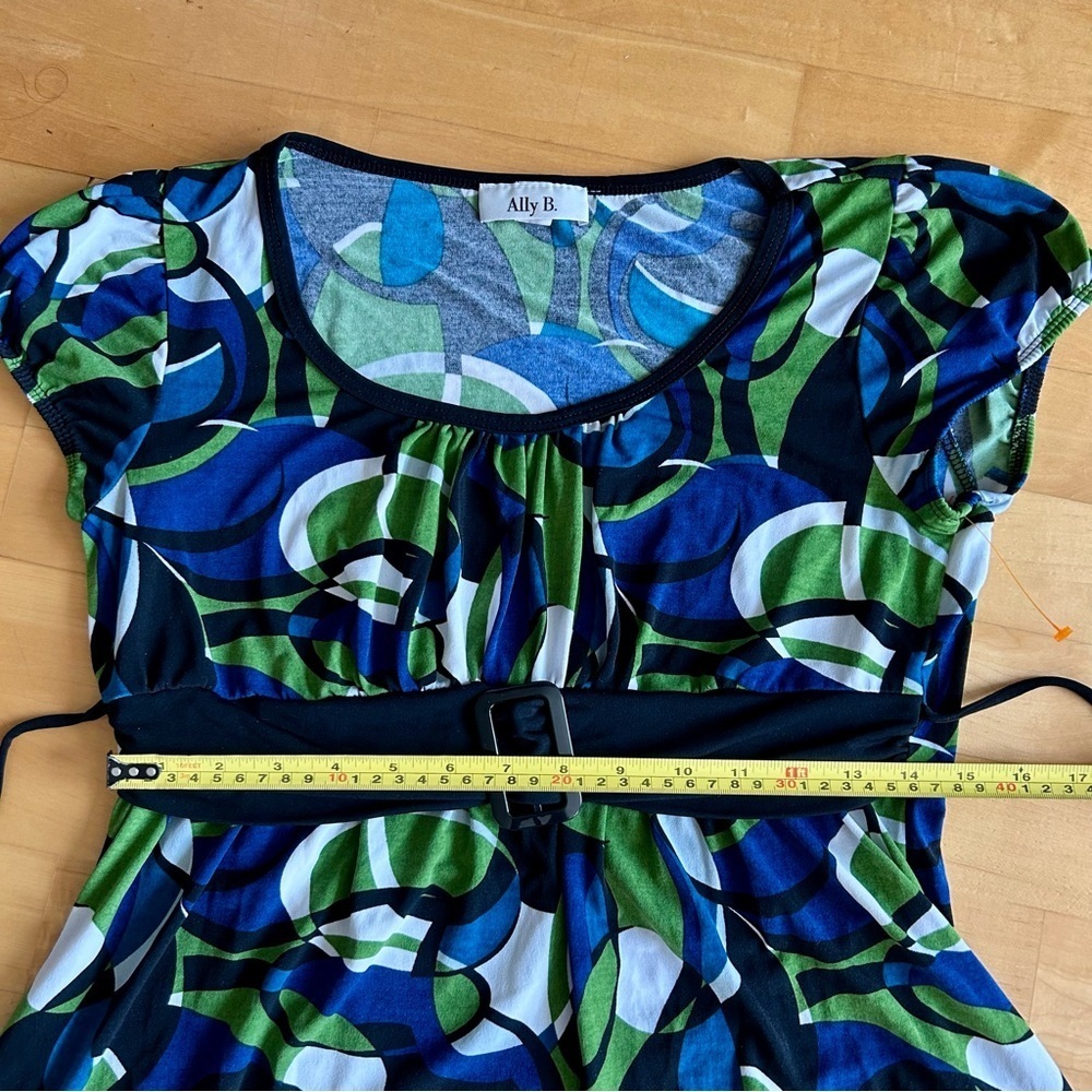 Ally B Abstract, Colorful Belted Blouse, Blue, Green, Green, White, Size L - Picture 11 of 17